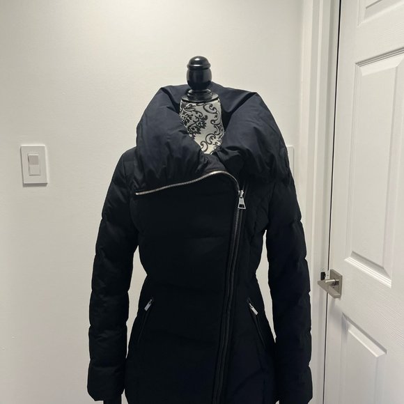 Vera Wang Winter Coat - Picture 2 of 4